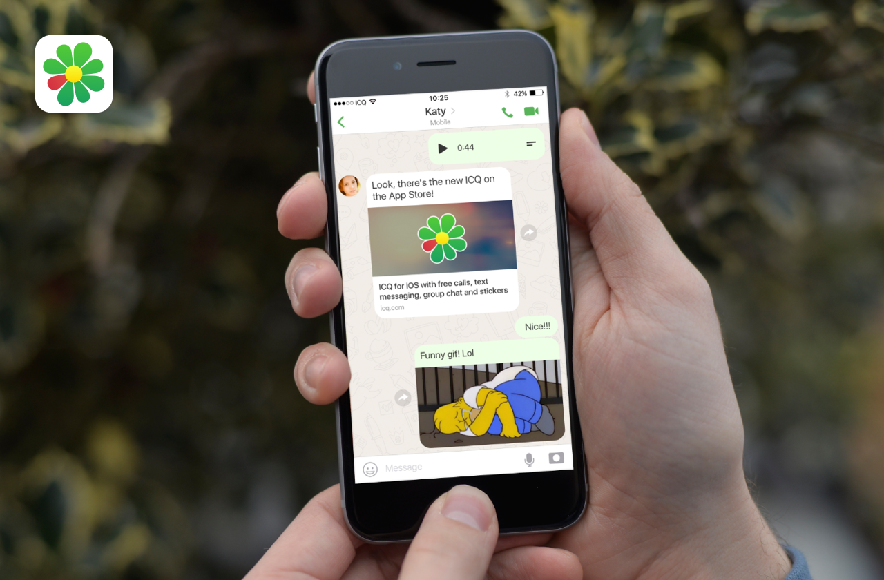 ICQ app for iOS updated with new design, video calls, group chats and more